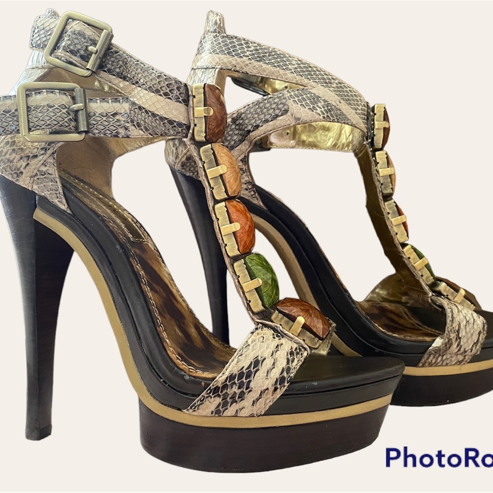 Bebe Snake print heels 7